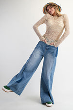 Lace Fitted Under Top