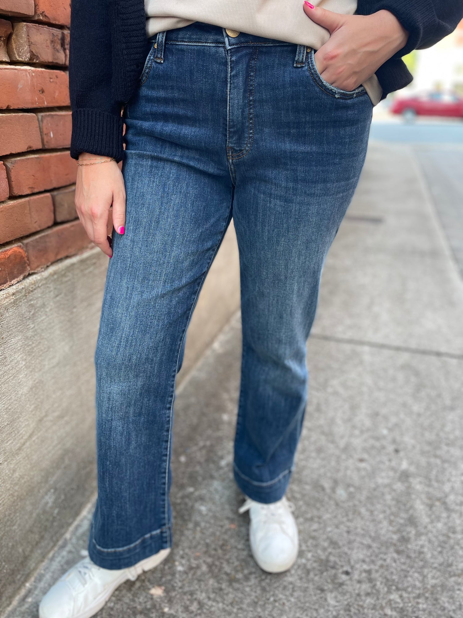 KUT Kelsey High Rise Wide Hem