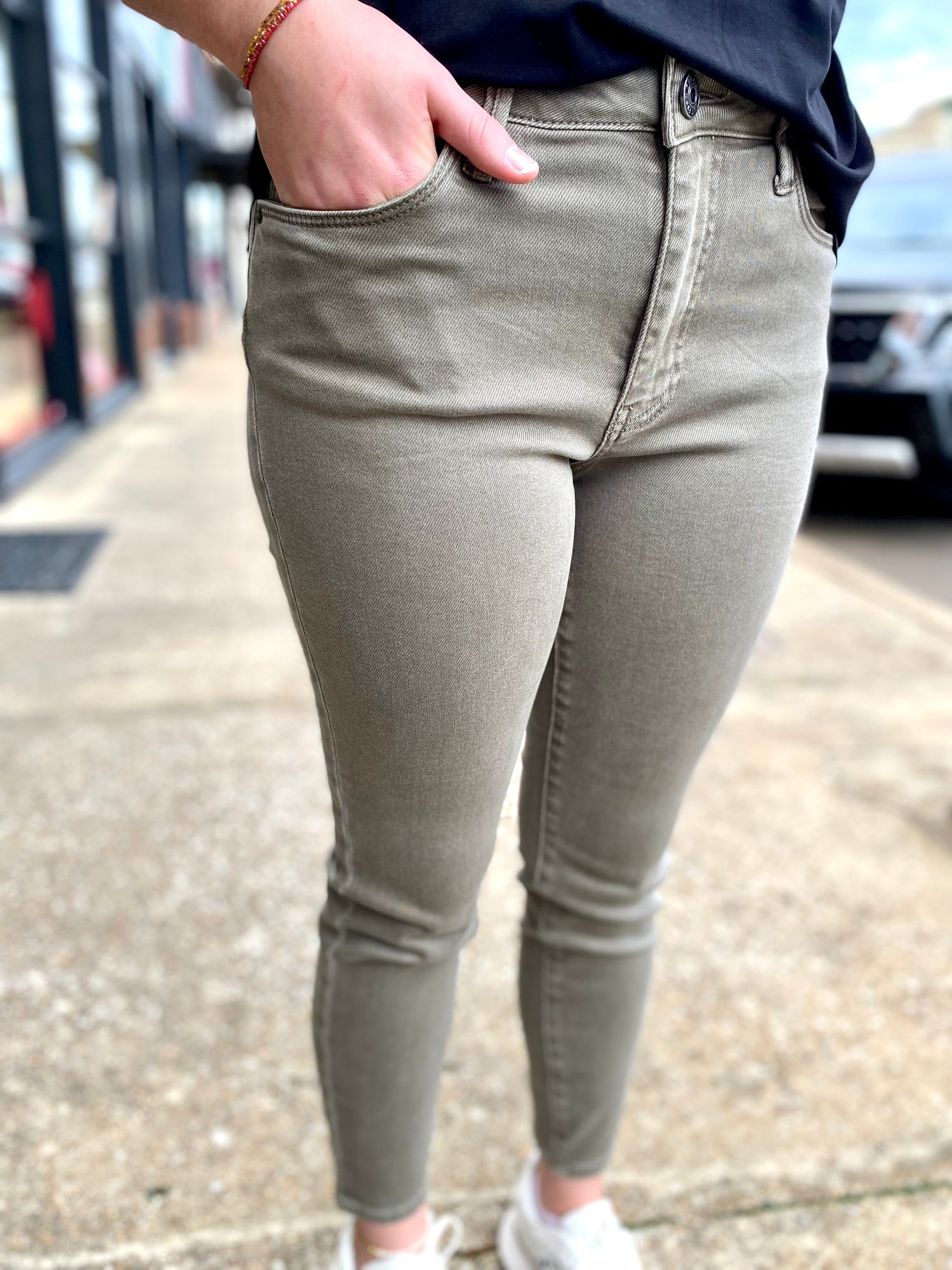 KUT Charlize Cigarette Leg