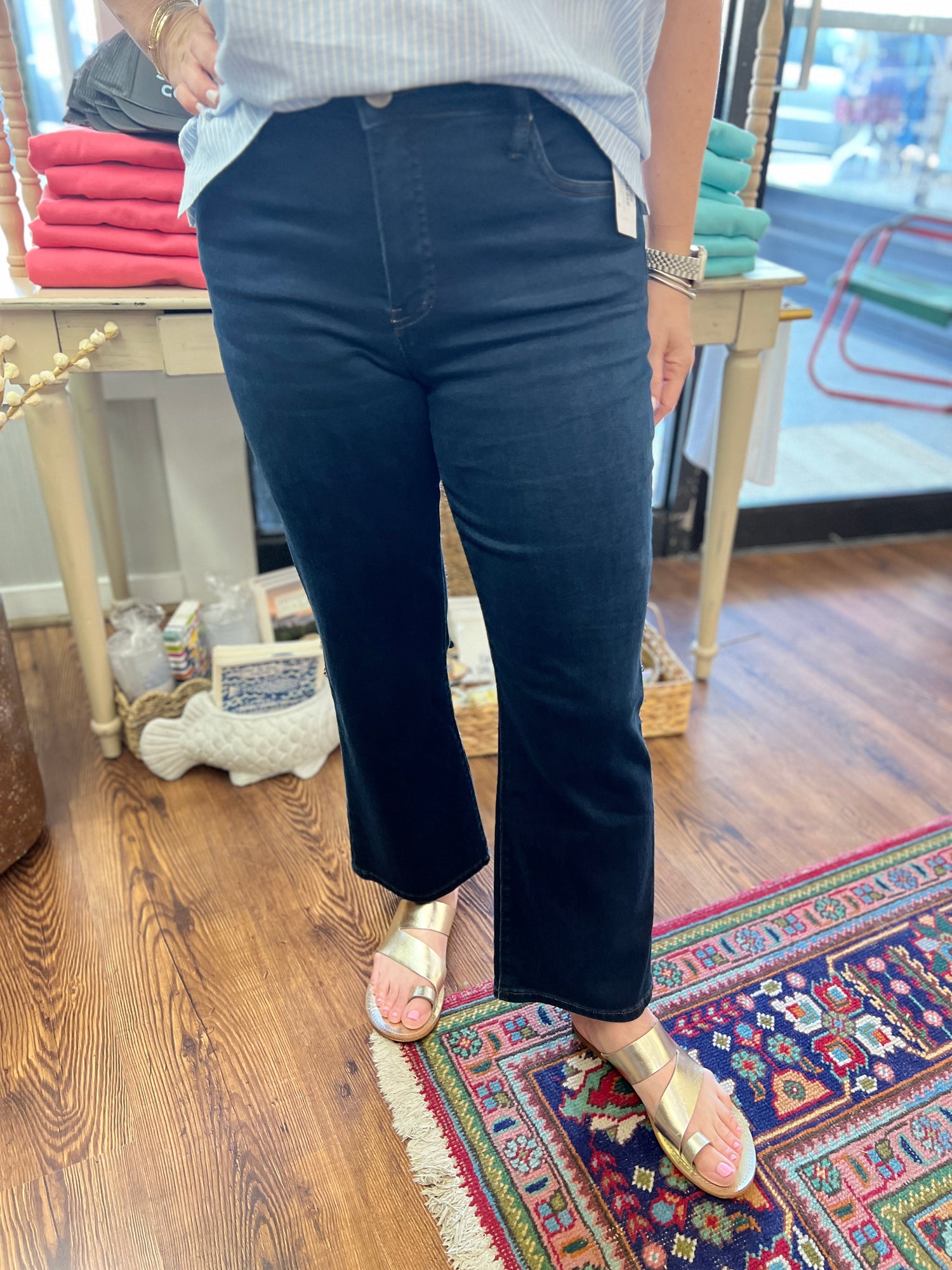 KUT Kelsey High Rise Illustrate