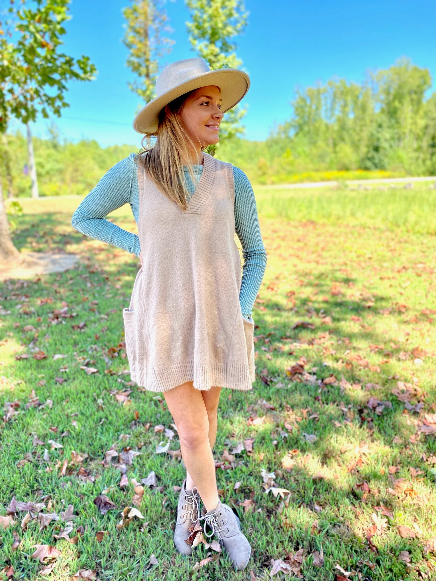 V Neck Sweater Vest with Pockets