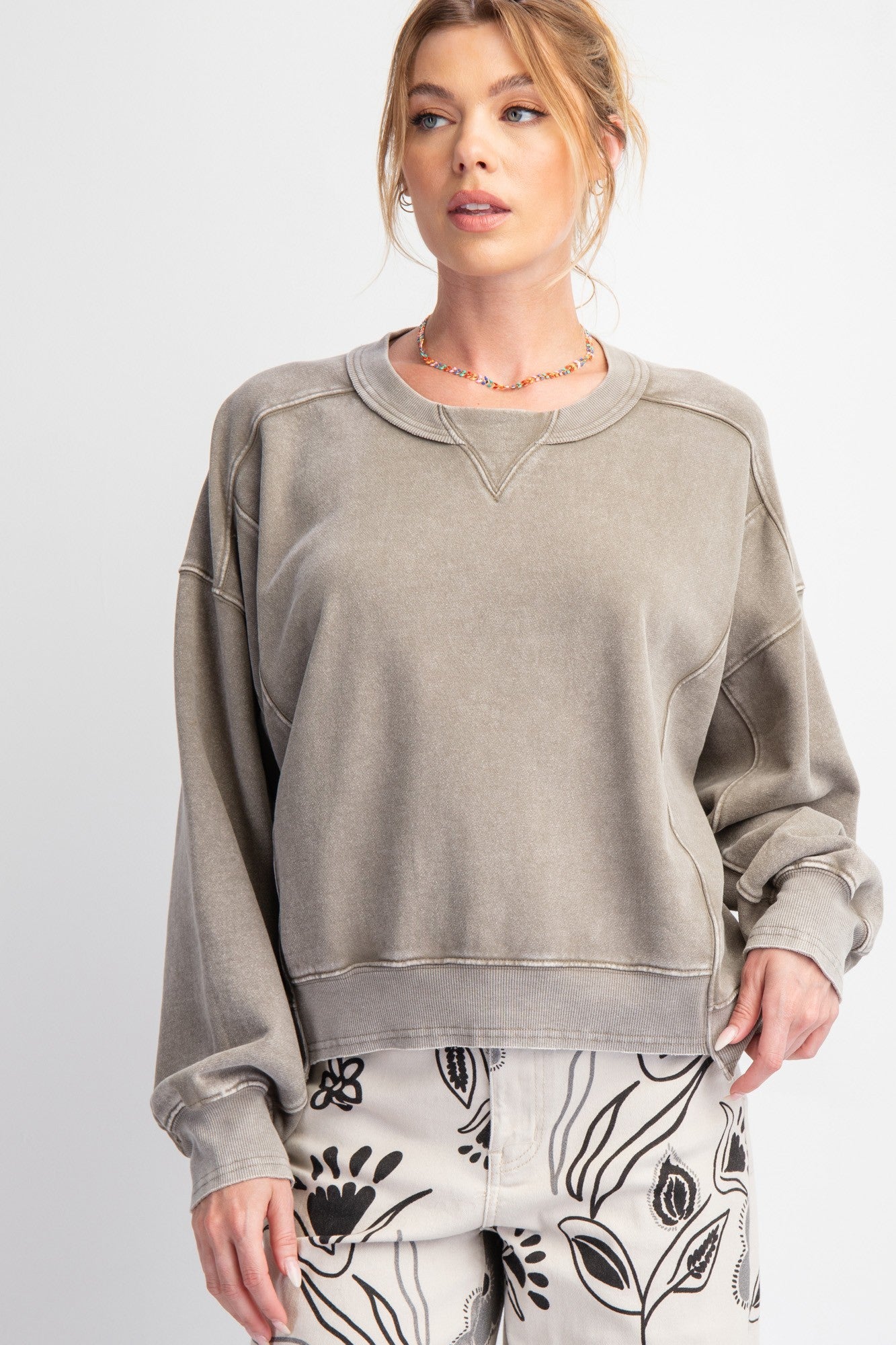 Ashen Pullover