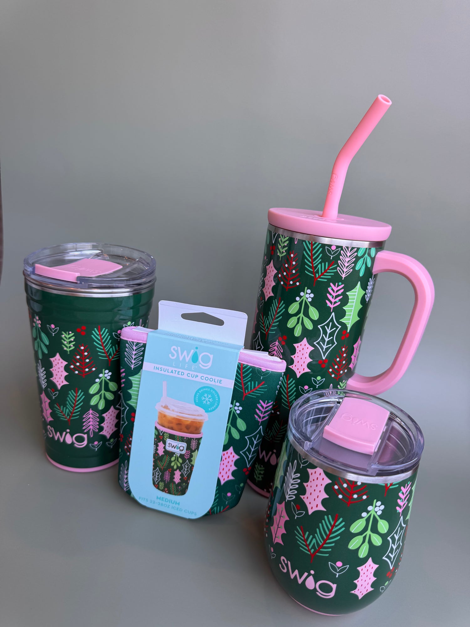 Merry Mistletoe Mega Mug 30oz