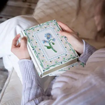NLT Notetaking Bible