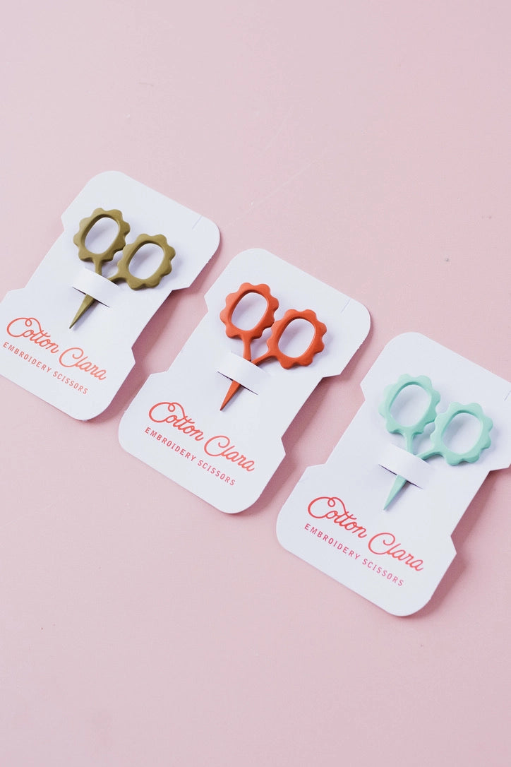 Mini Sunflower Embroidery Scissors