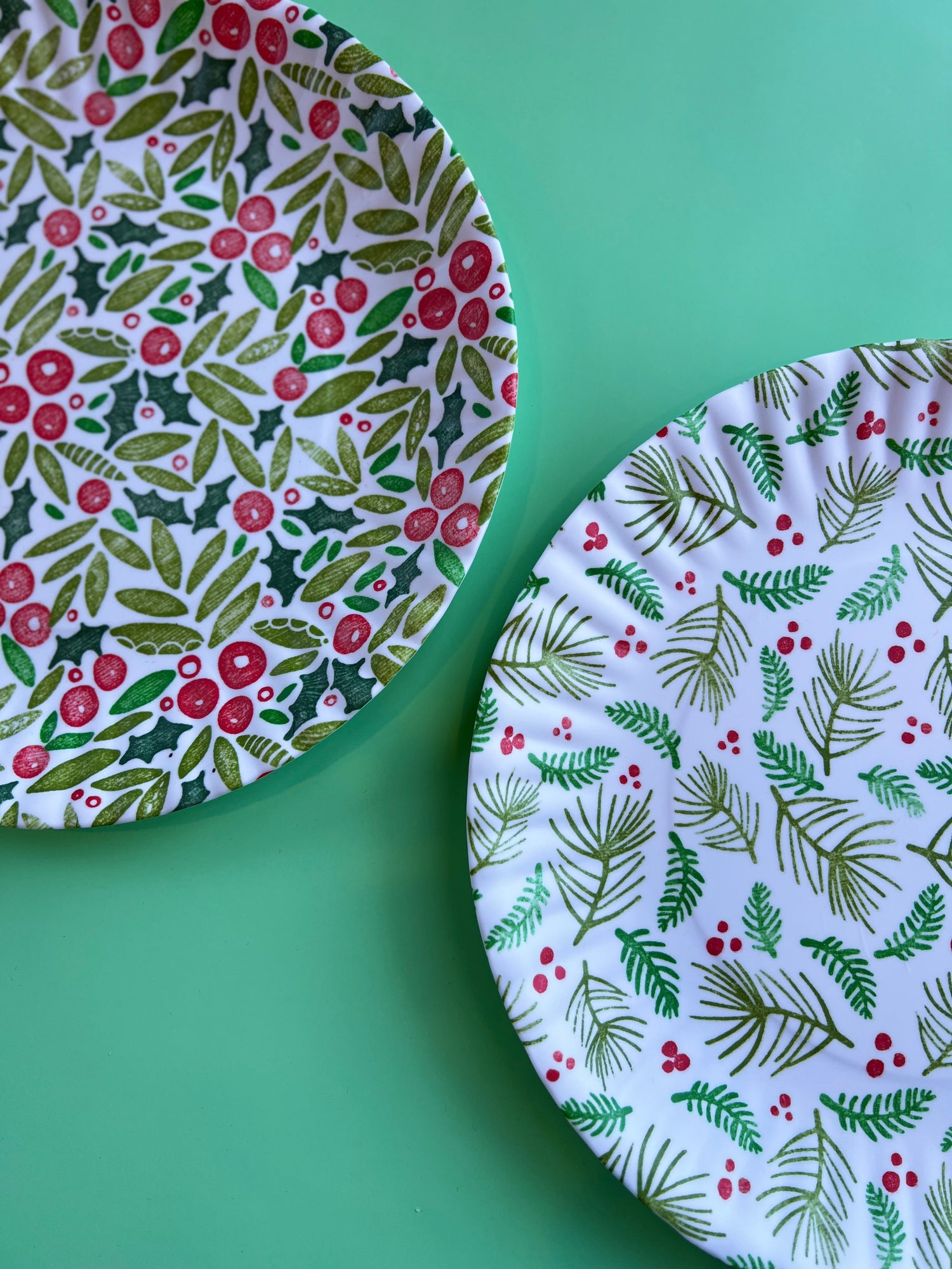 Holiday Chalet Plate 11"