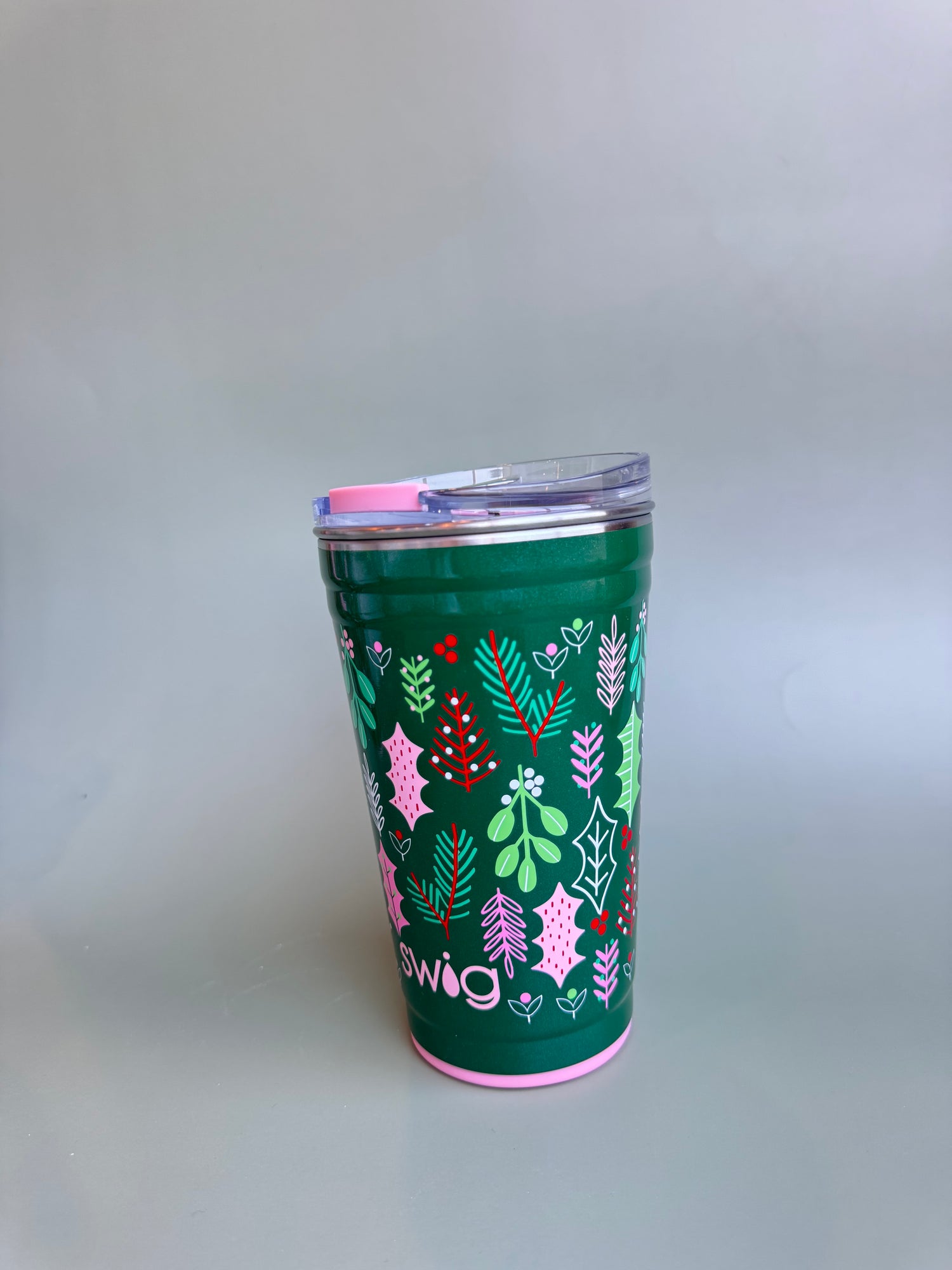 Merry Mistletoe Party Cup 24oz