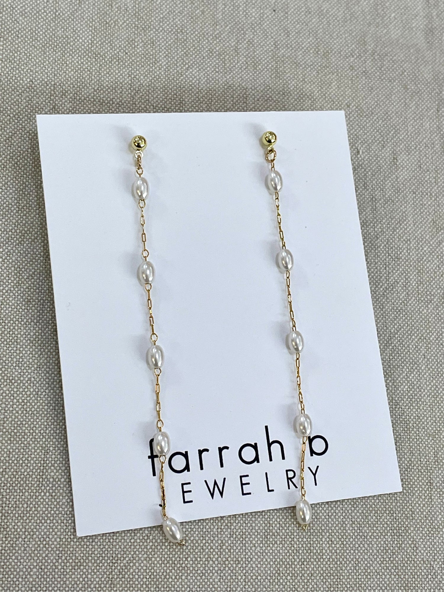 Aura Pearl Earrings