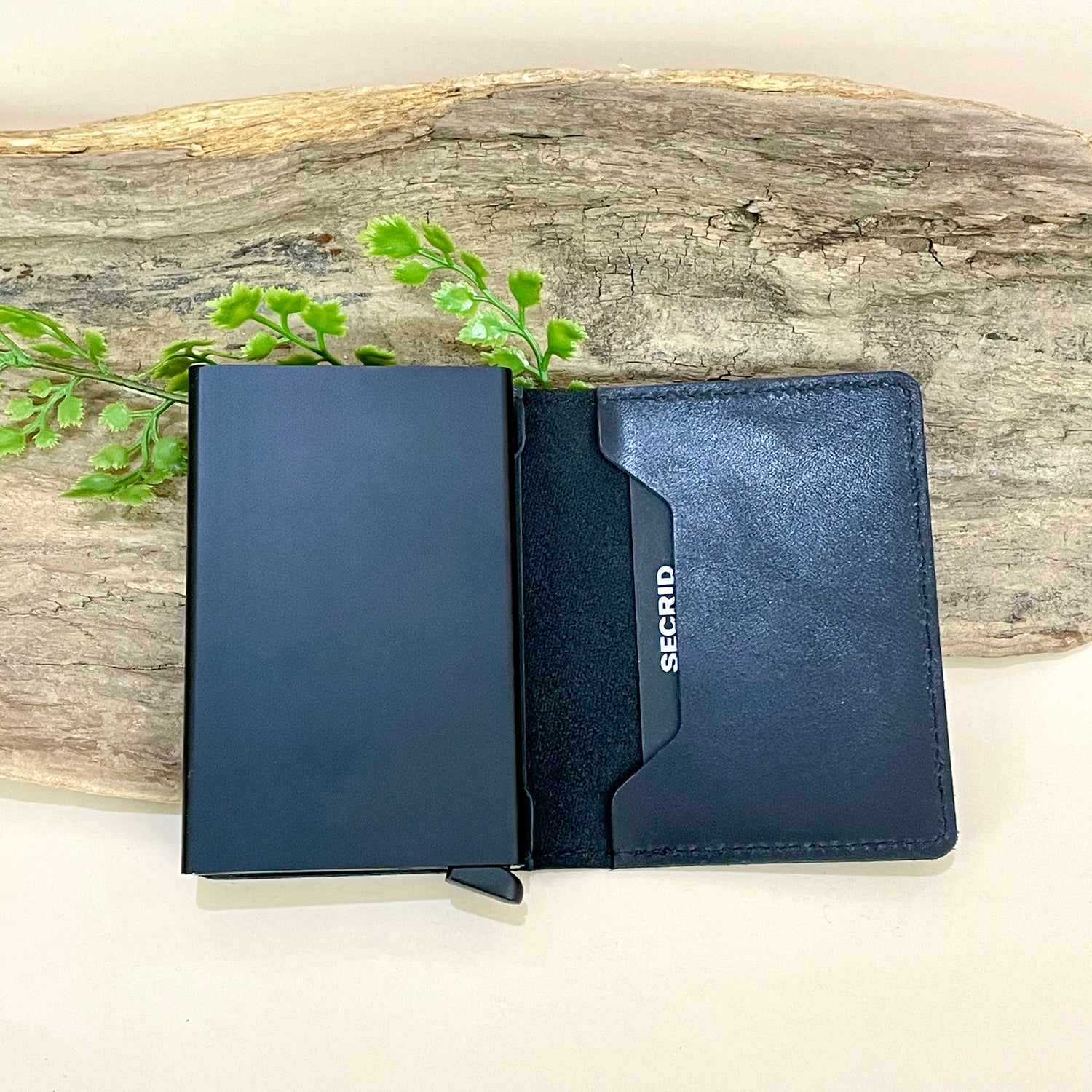 Secrid Slimwallet Vintage Black