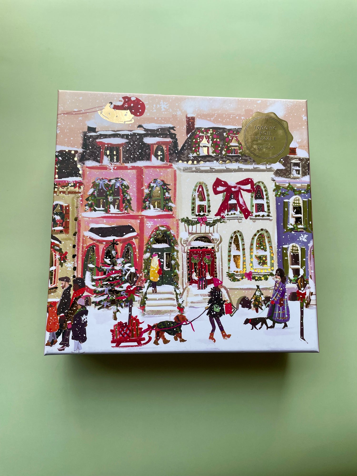 Snowfall on Main Street 1000 Piece Foil Puzzle