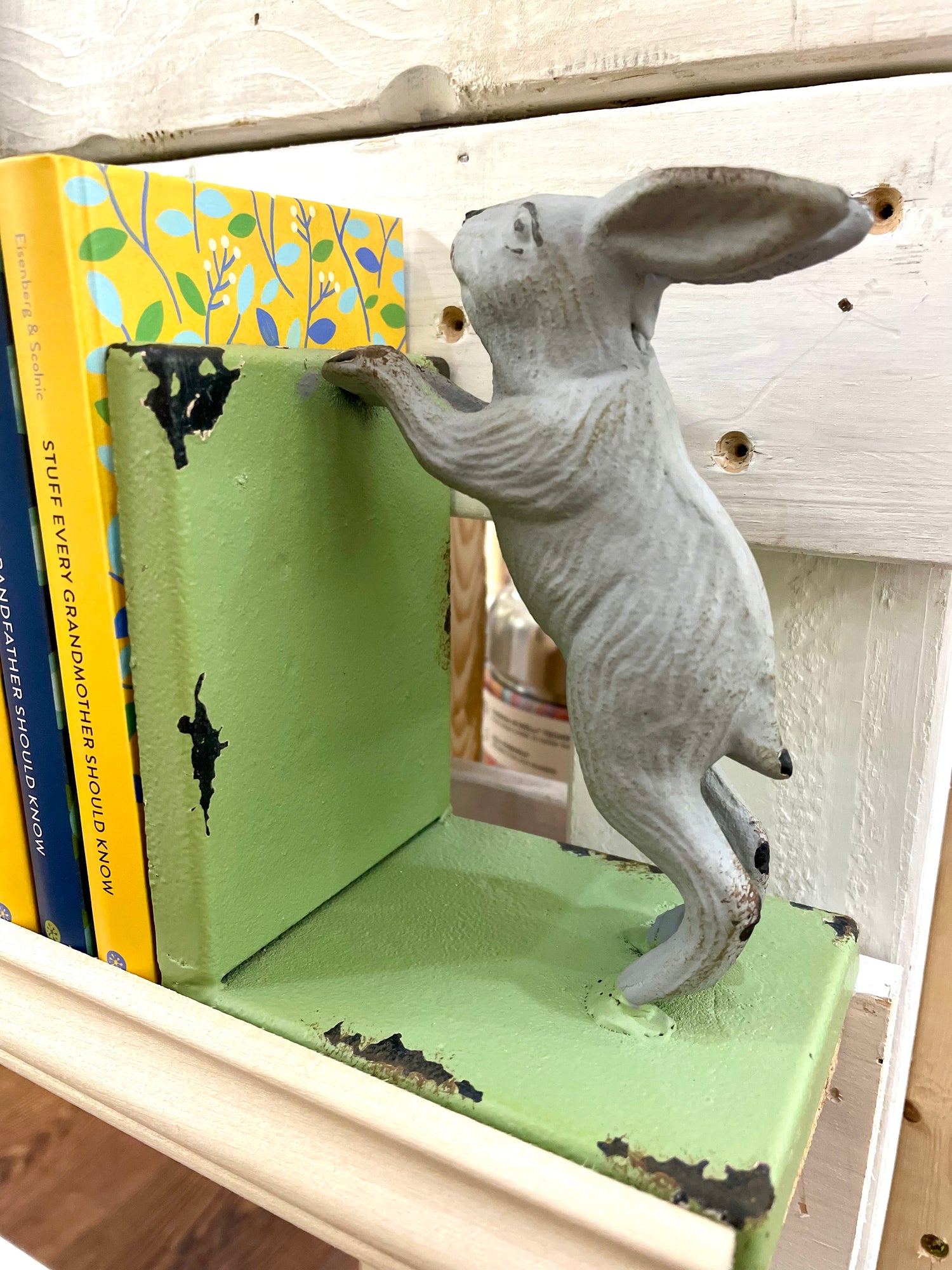 Cast Iron Bunny Bookends Mint Set of 2