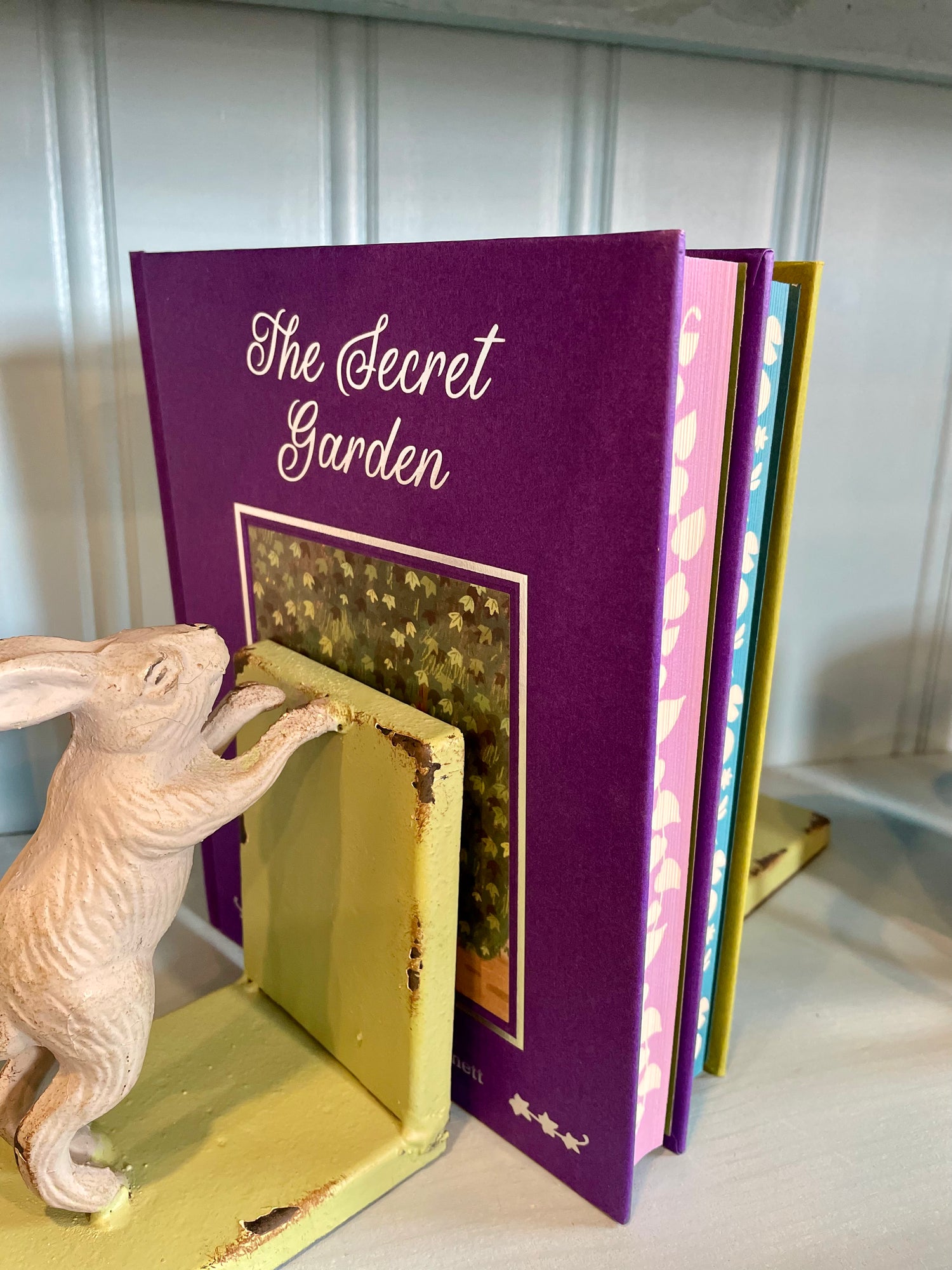 The Secret Garden by Frances Hodgson Burnett