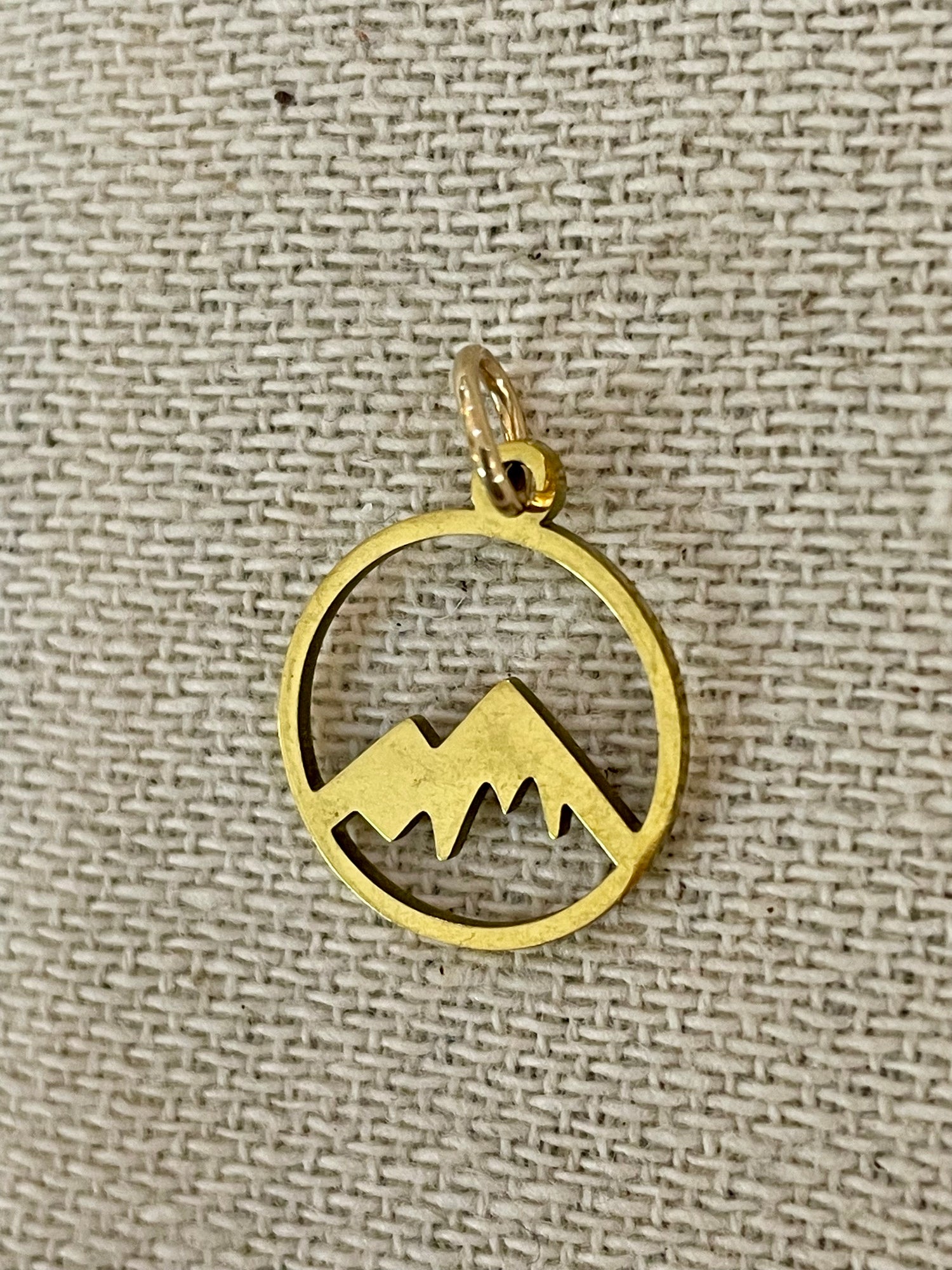 Mountain Charm