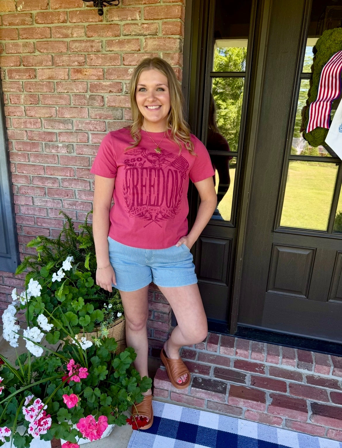 Freedom Mid Crop Tee