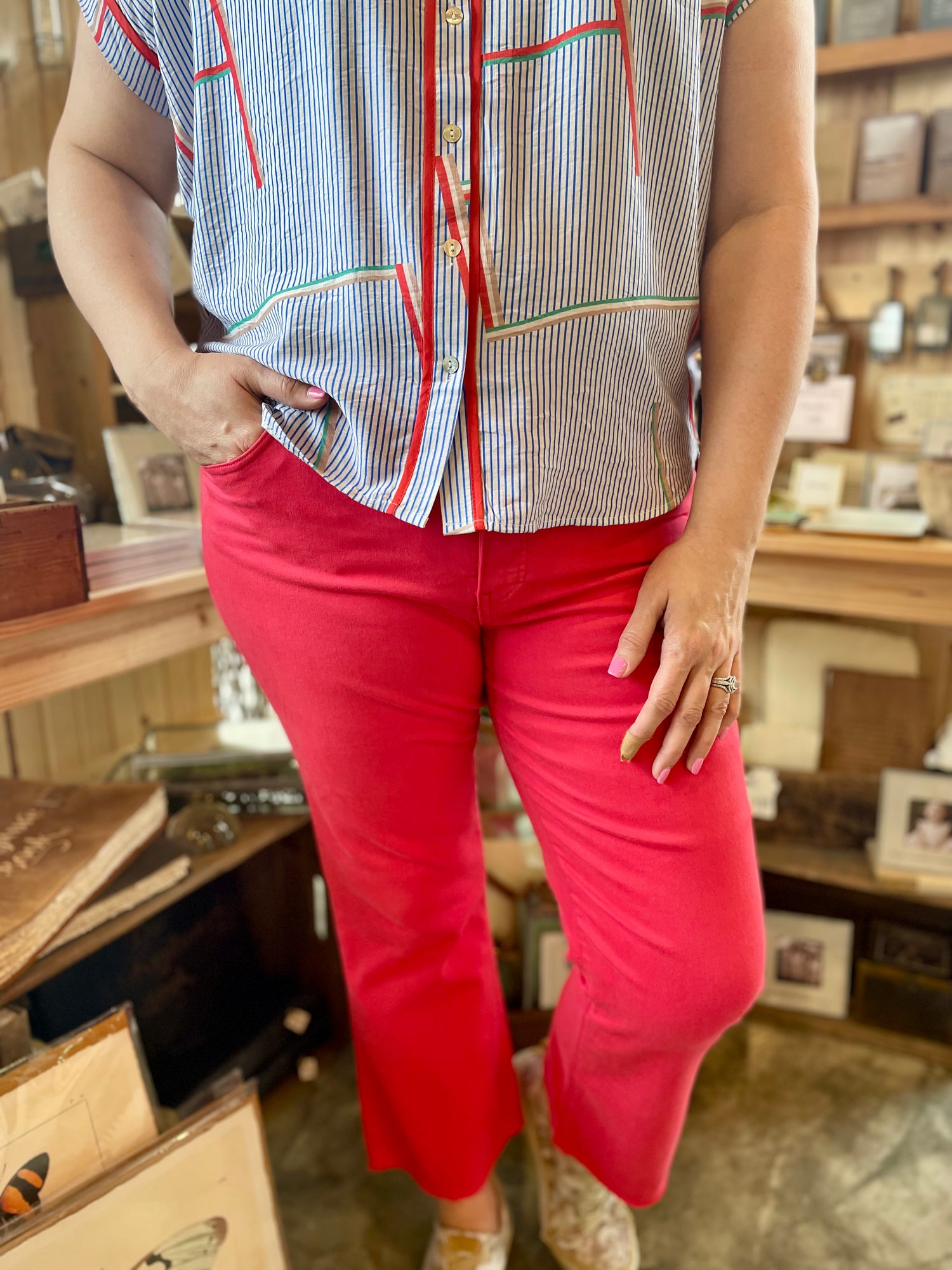 KUT Kelsey High Rise Strawberry Ankle Flare