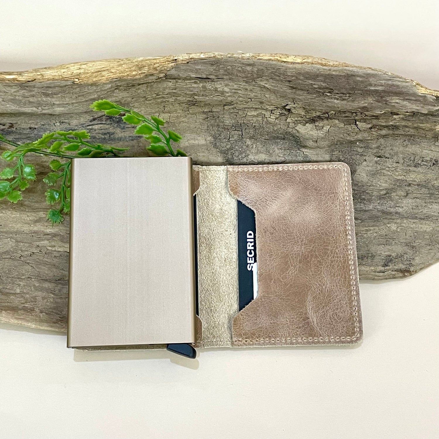 Secrid Slimwallet Vintage Taupe