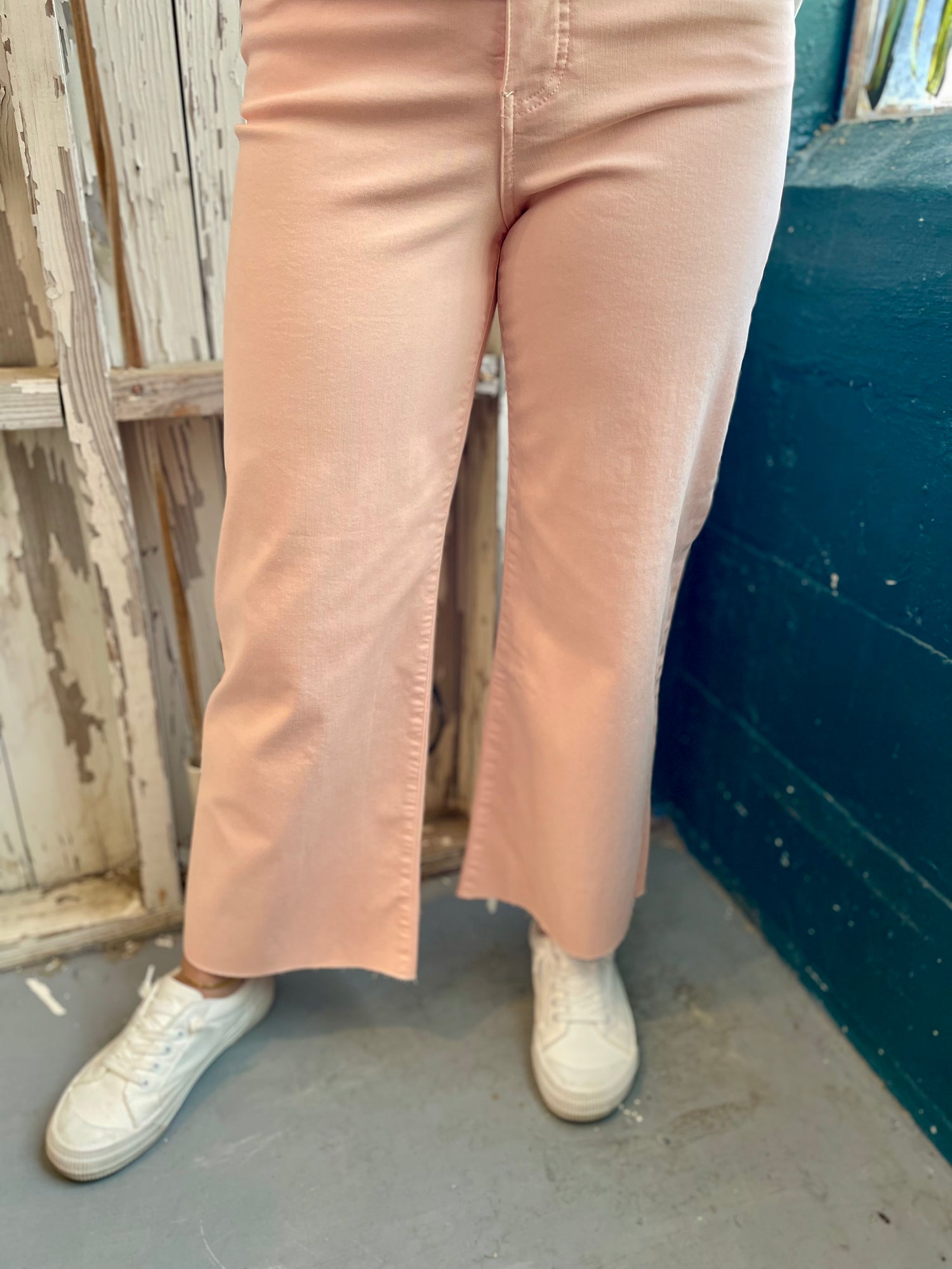 KUT Meg Peachy Jeans
