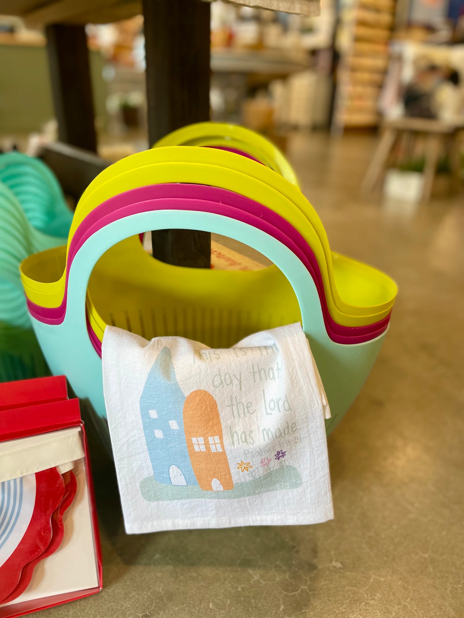 Garden Colander