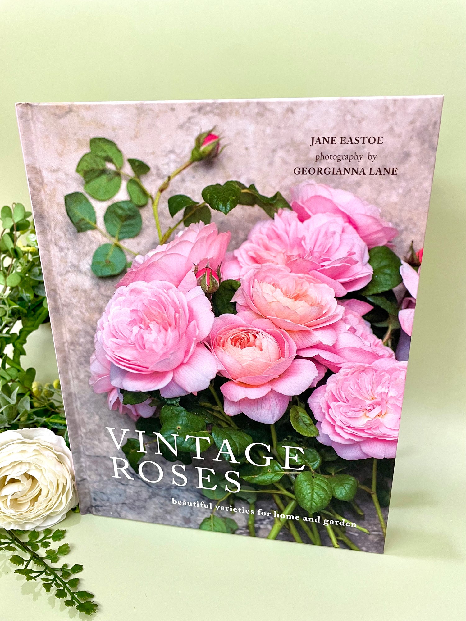 Vintage Roses Book