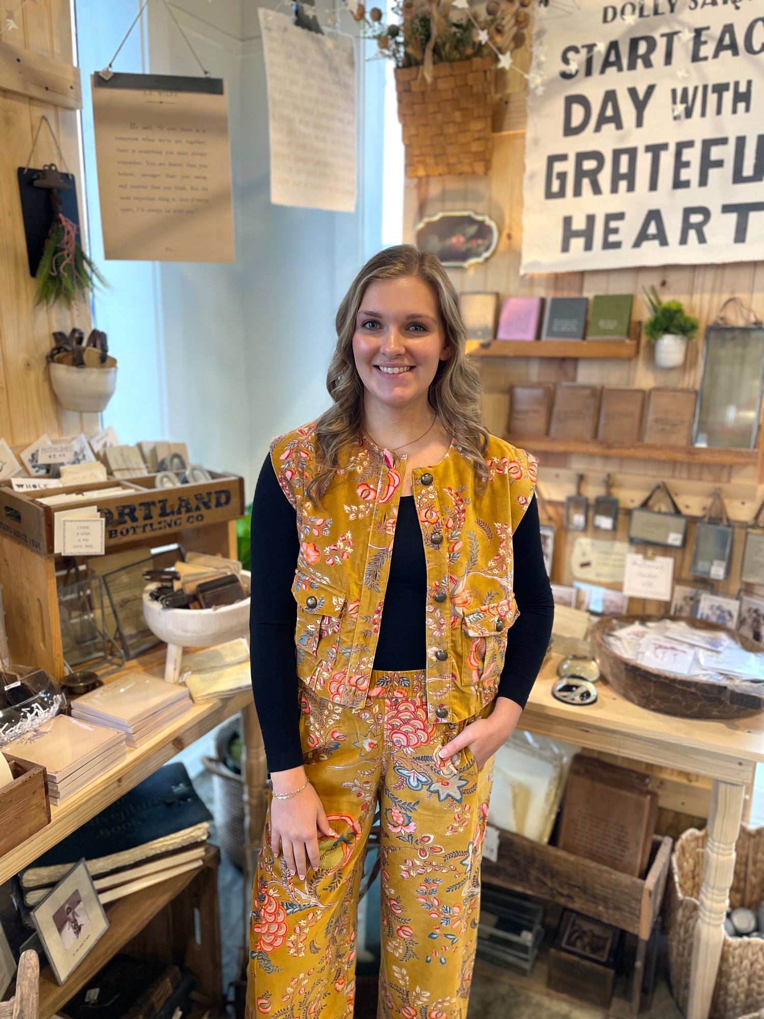 Velveteen Barrel Pants