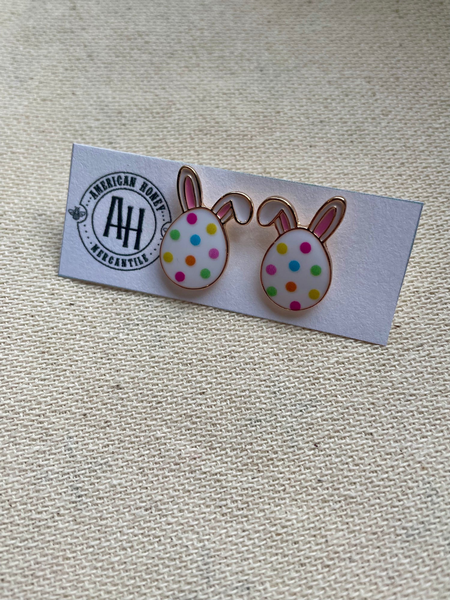 Pearl Hopper Studs