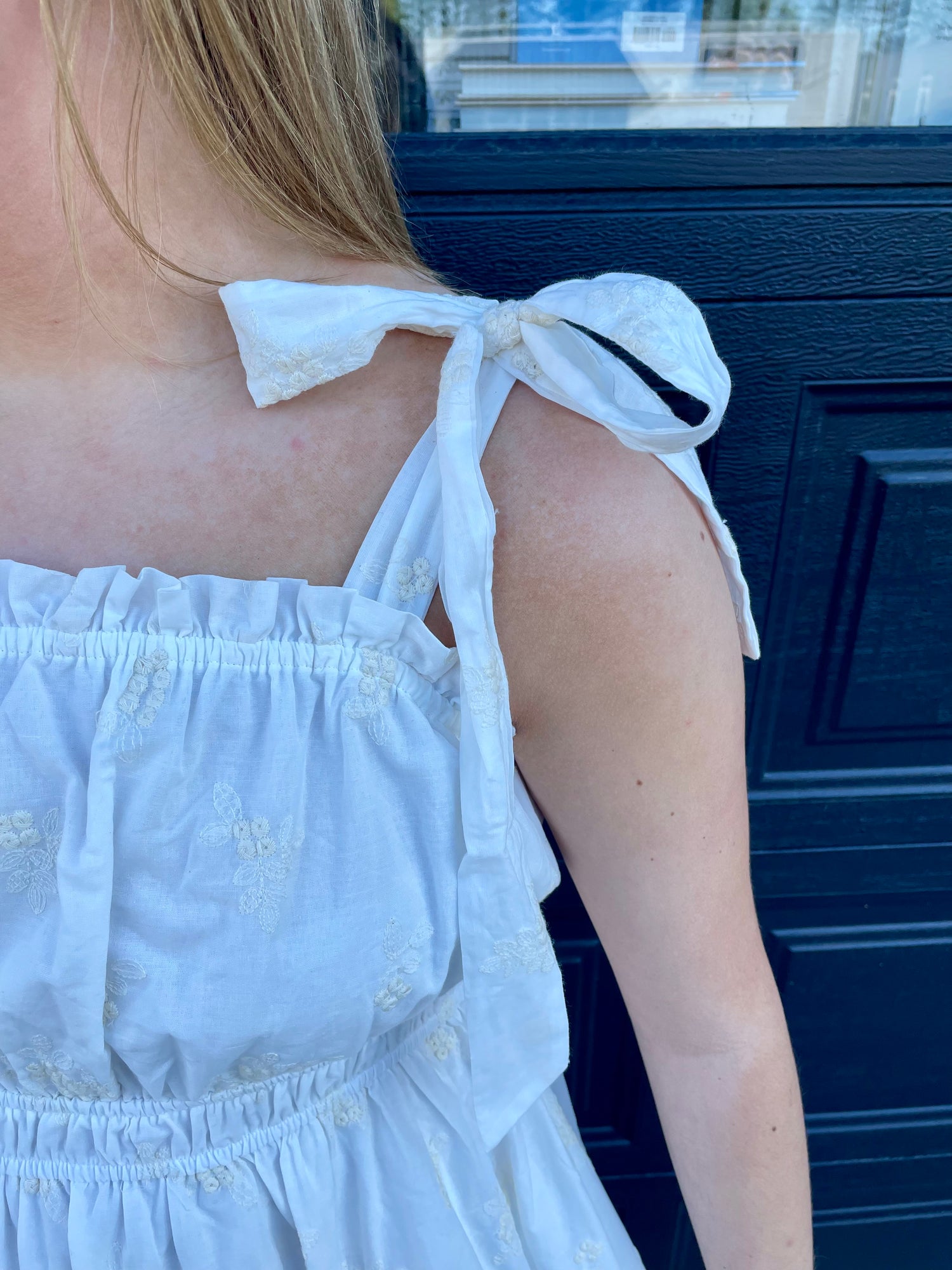 Scalloped Eye Dress