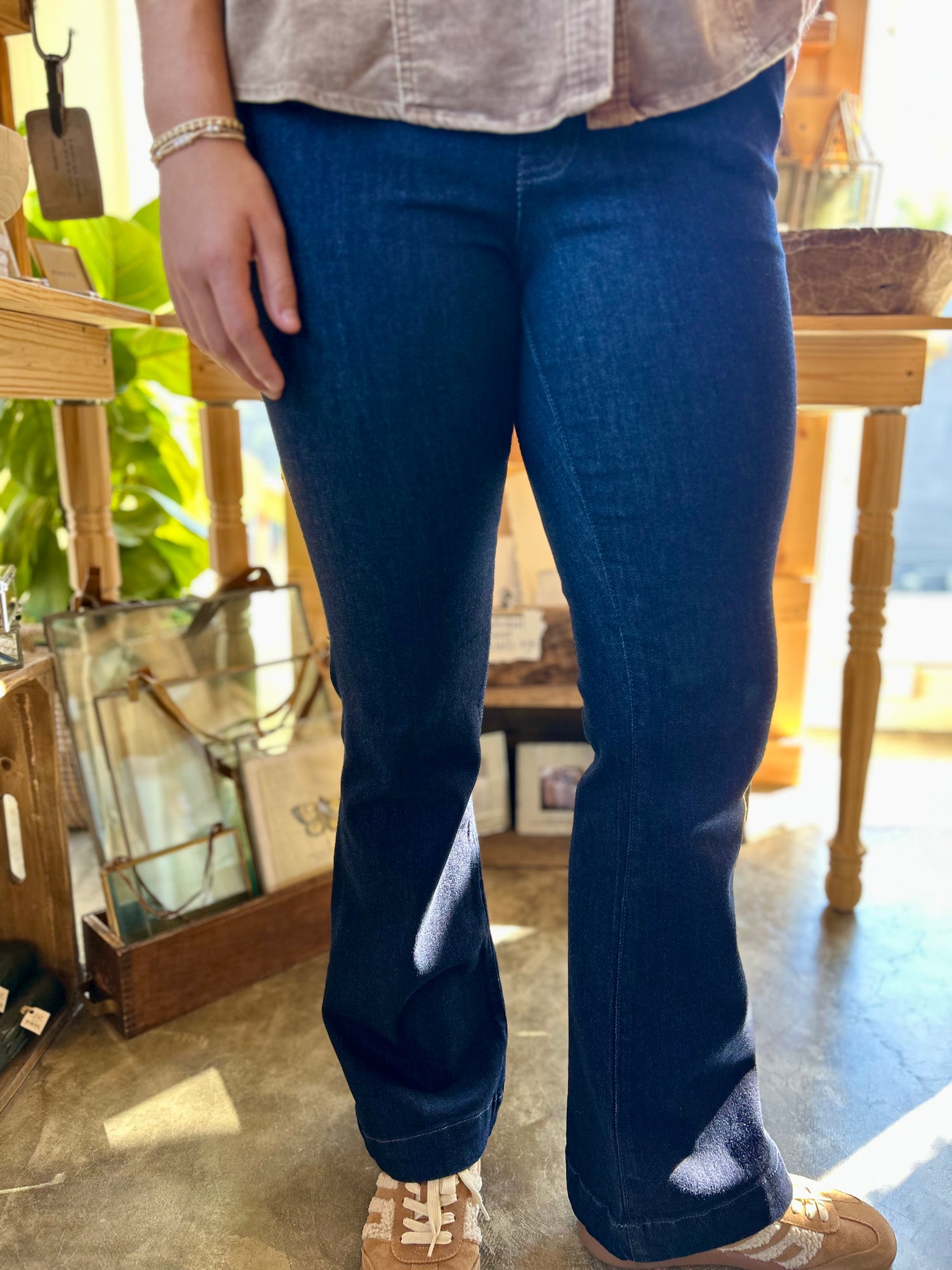 KUT Ana High Rise Trouser