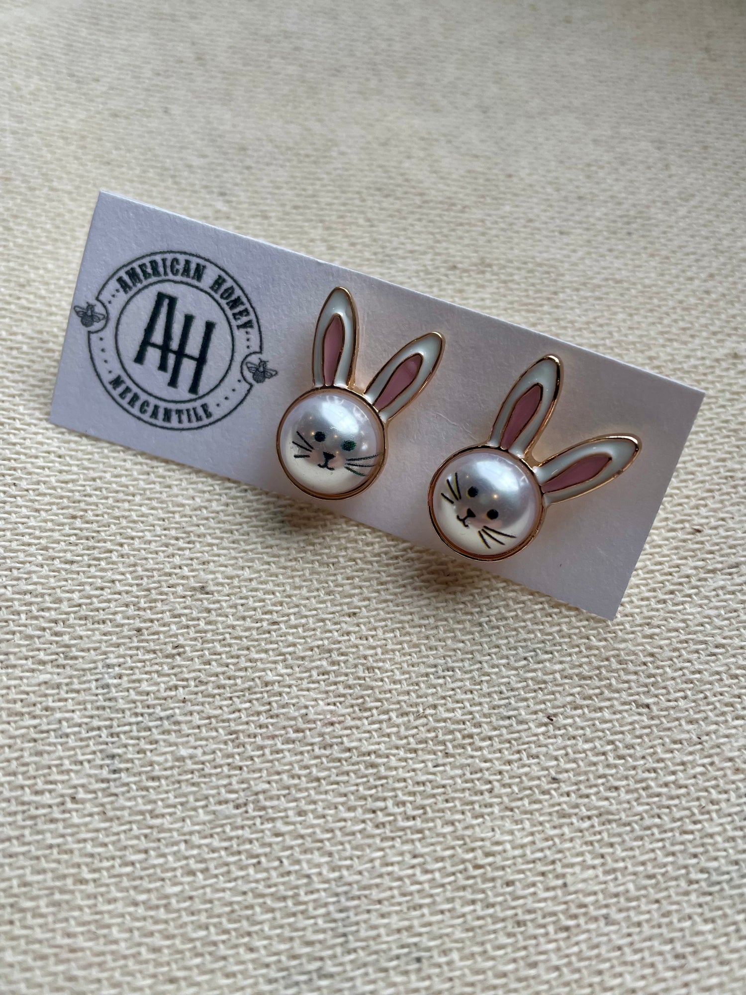 Hops Stud Earrings