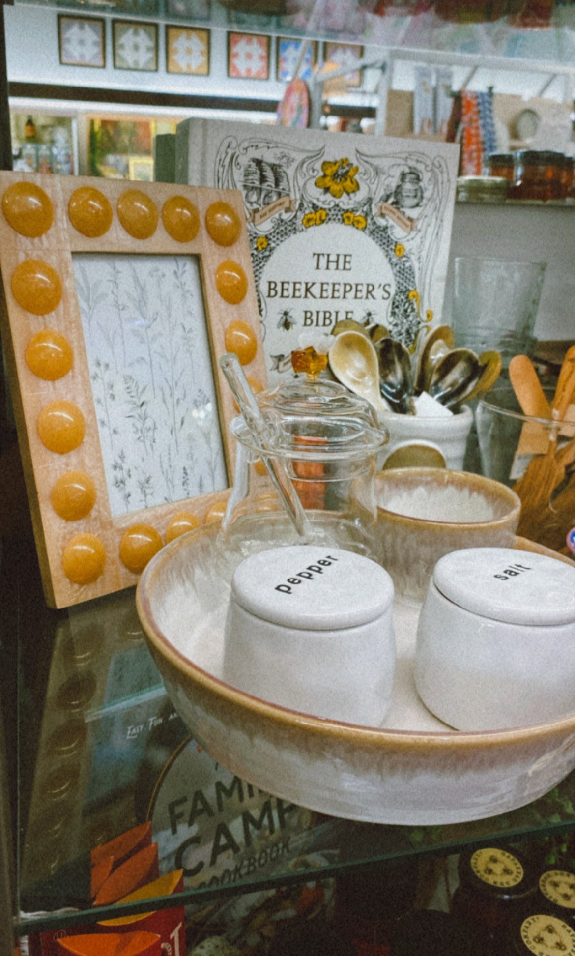 Bobbin Photo Frame