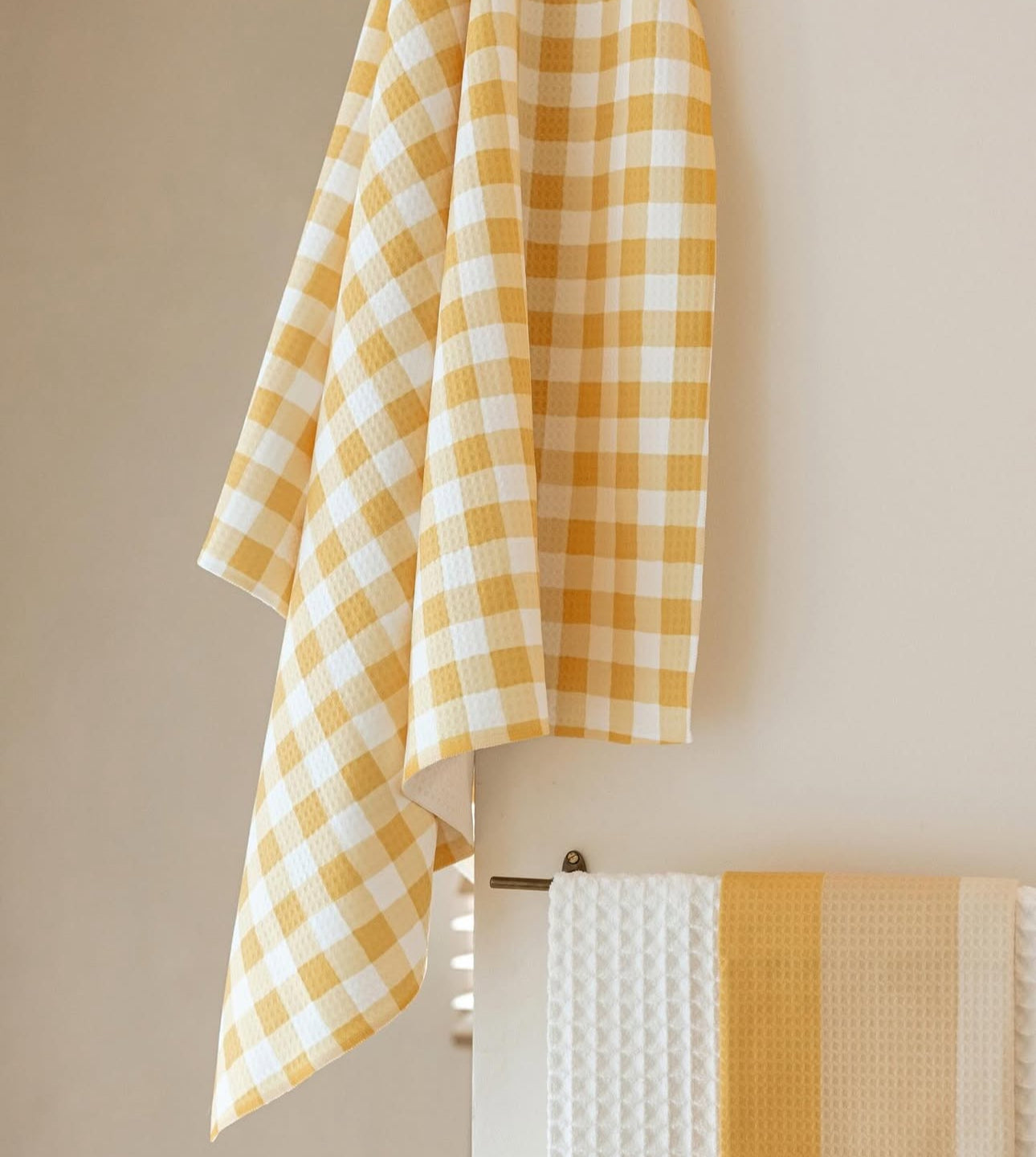 Golden Plaid Luxe Hand Towel Geometry