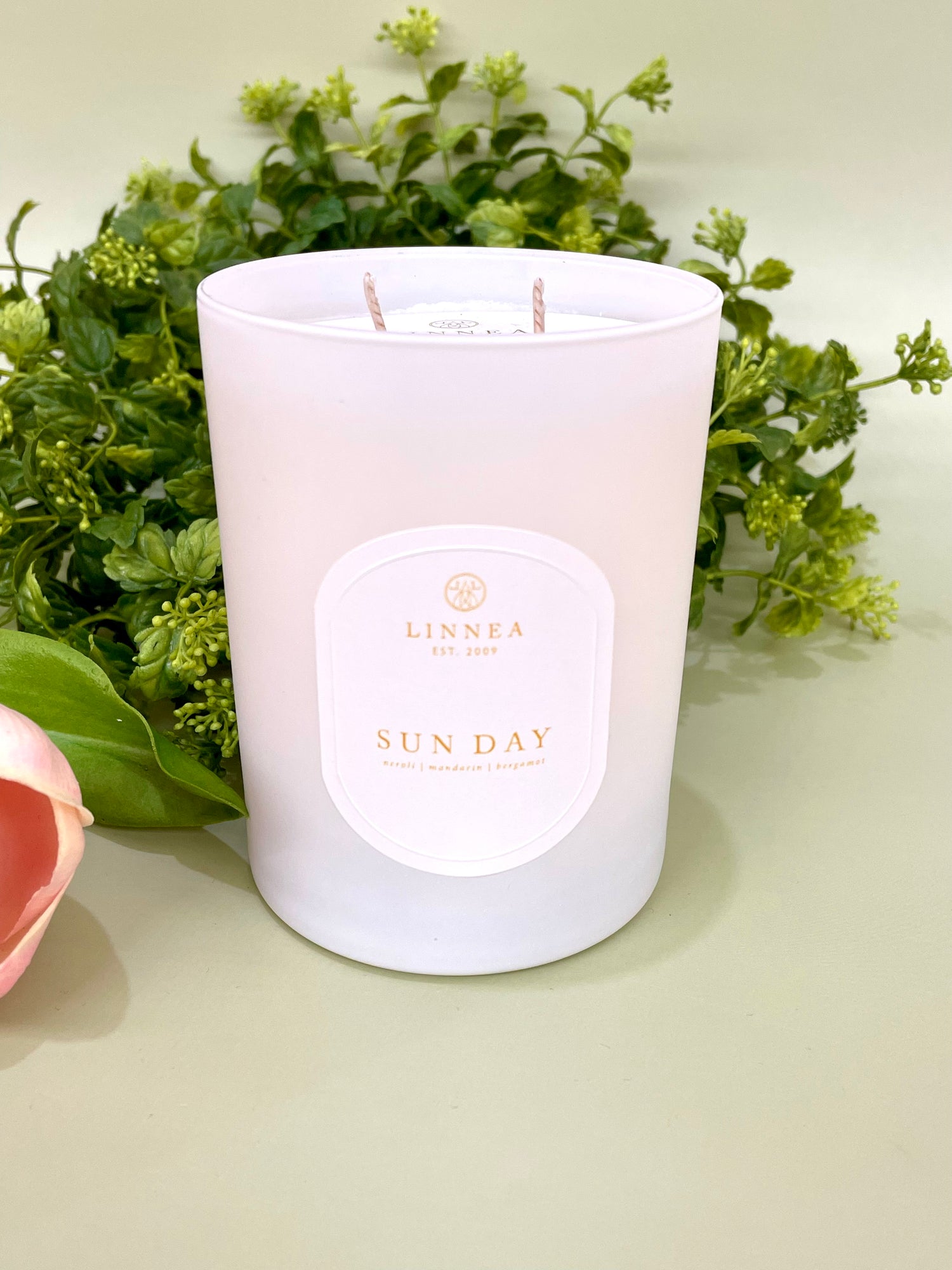 Sun Day 2 Wick Linnea Candle