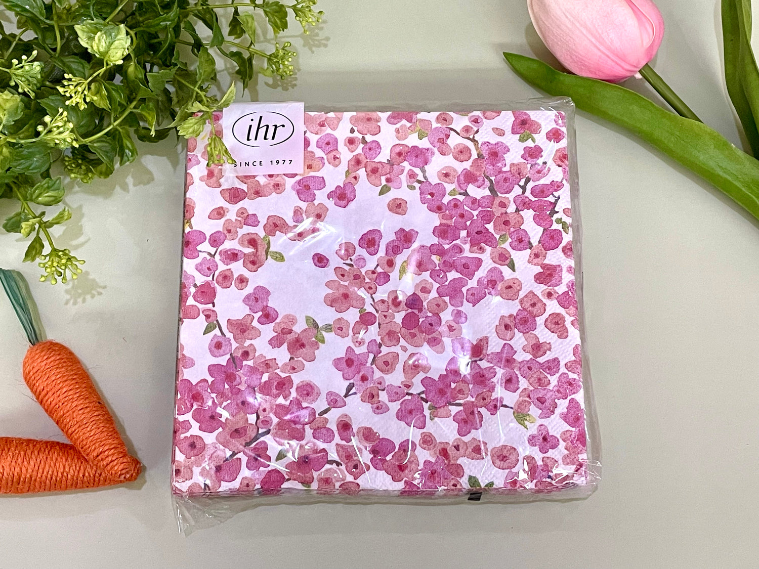 Luncheon Napkin Meryl Ihr Pink Floral.