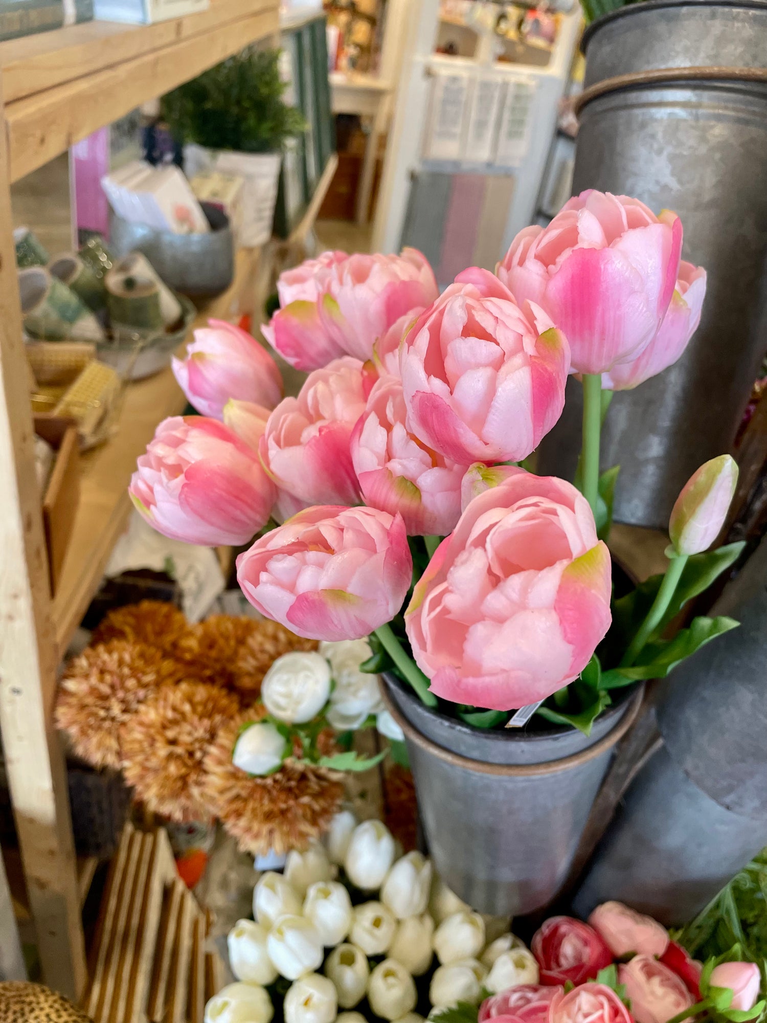 Pink Tulip Bud + Bloom Bundle : 5 Stems