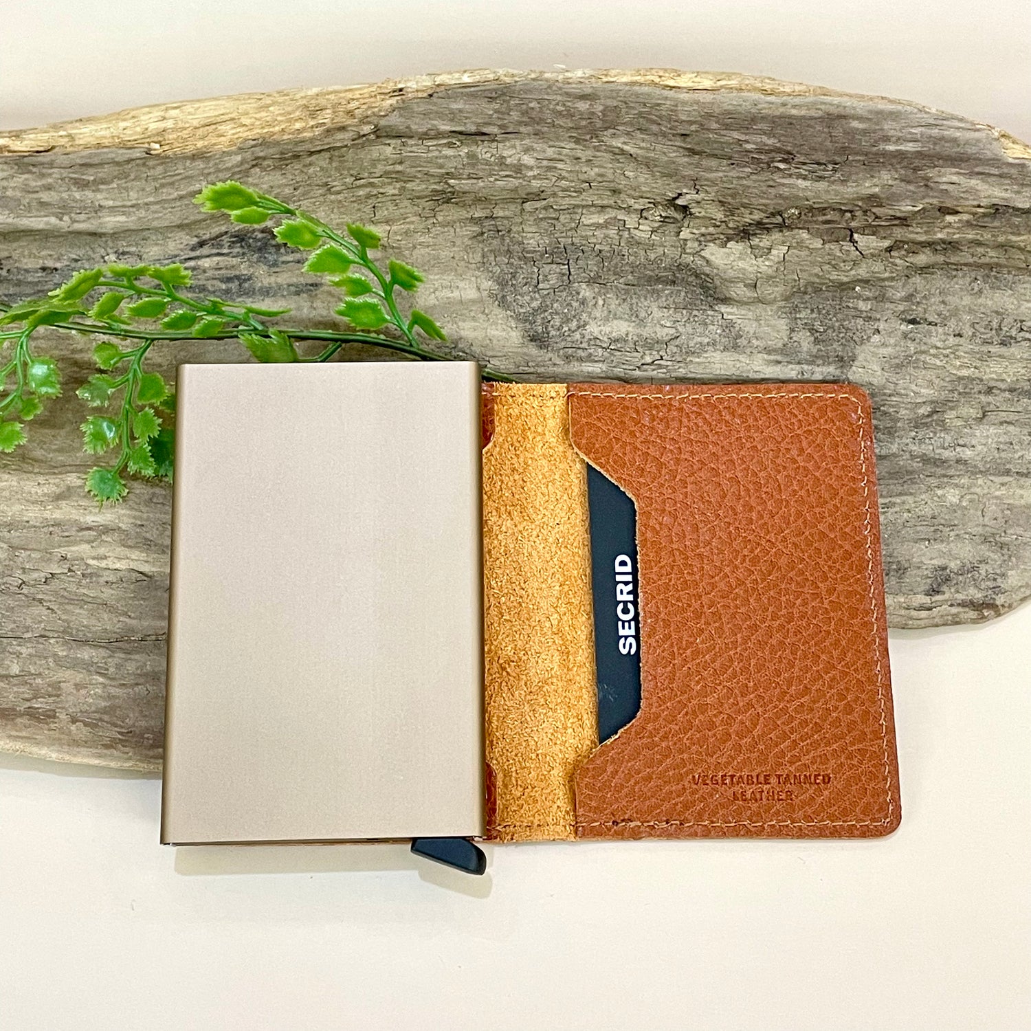 Secrid Slimwallet Veg Caramello-Sand