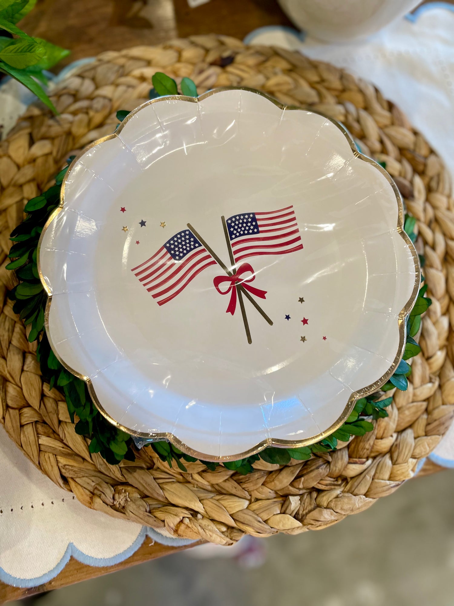 Flags Round Plates