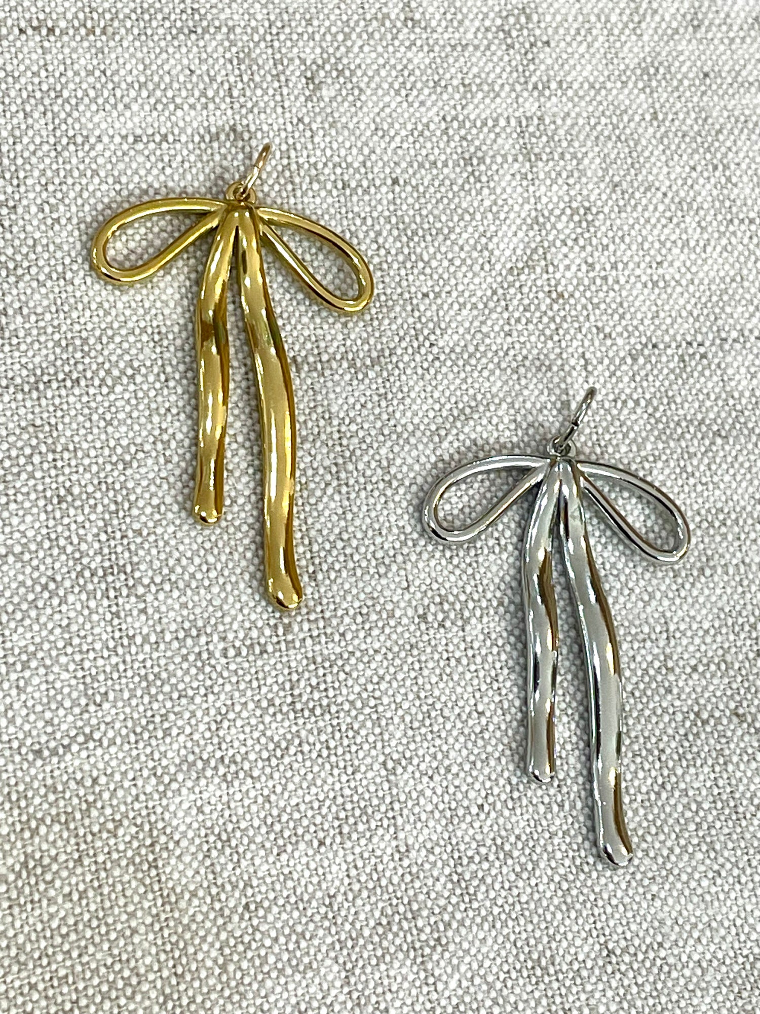 Bow Charm
