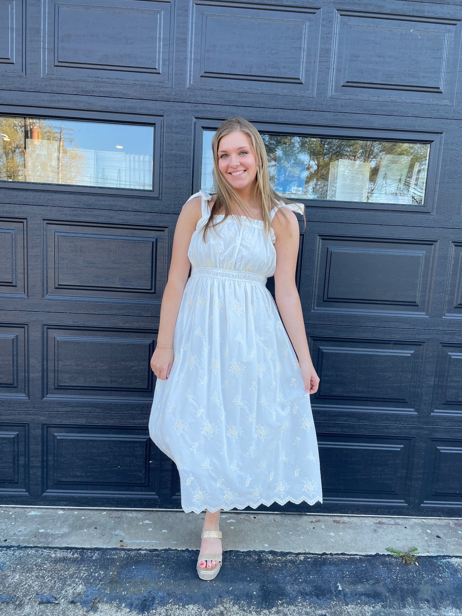 Scalloped Eye Dress