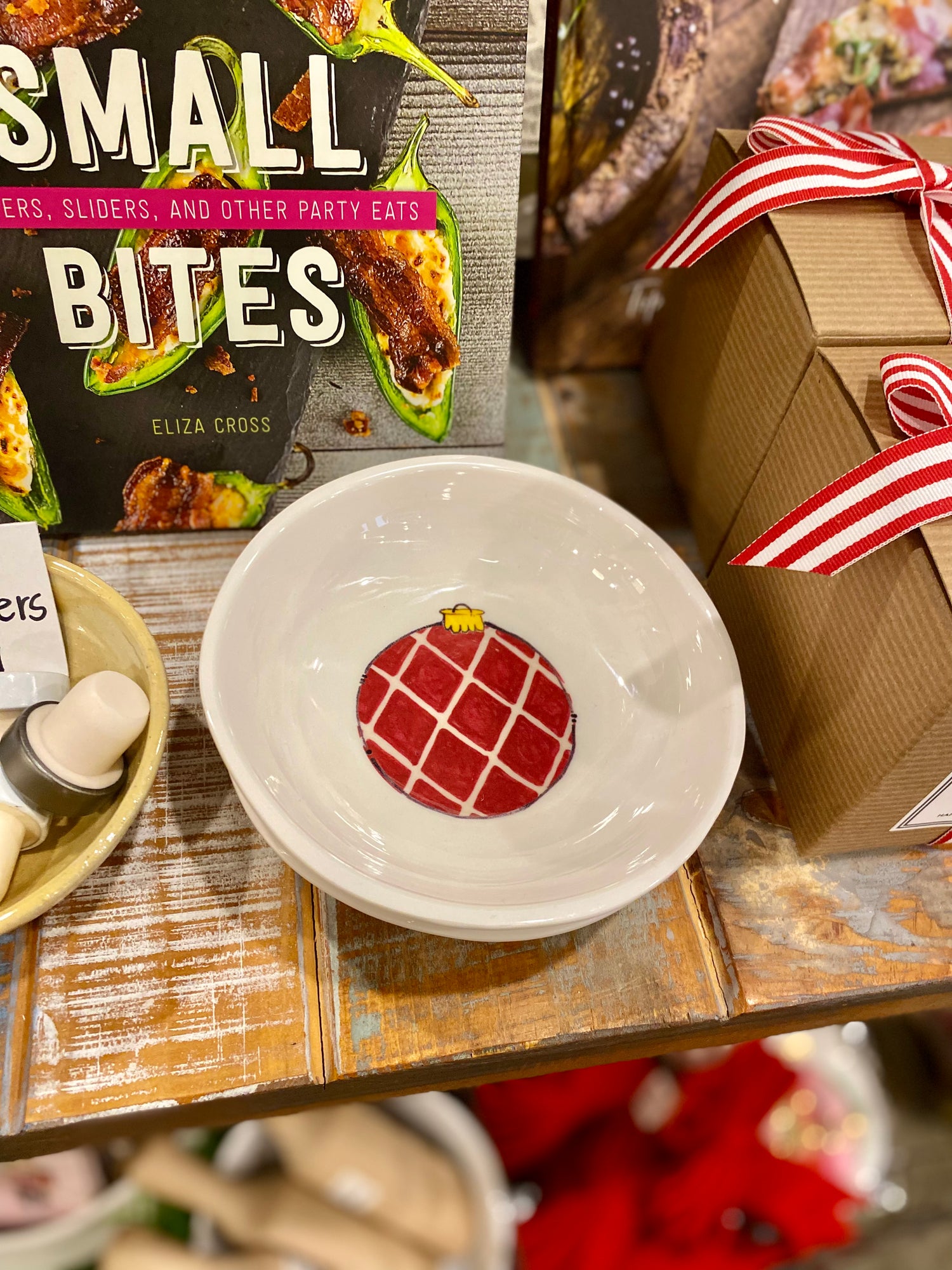 Relish Berry Bowl Holiday