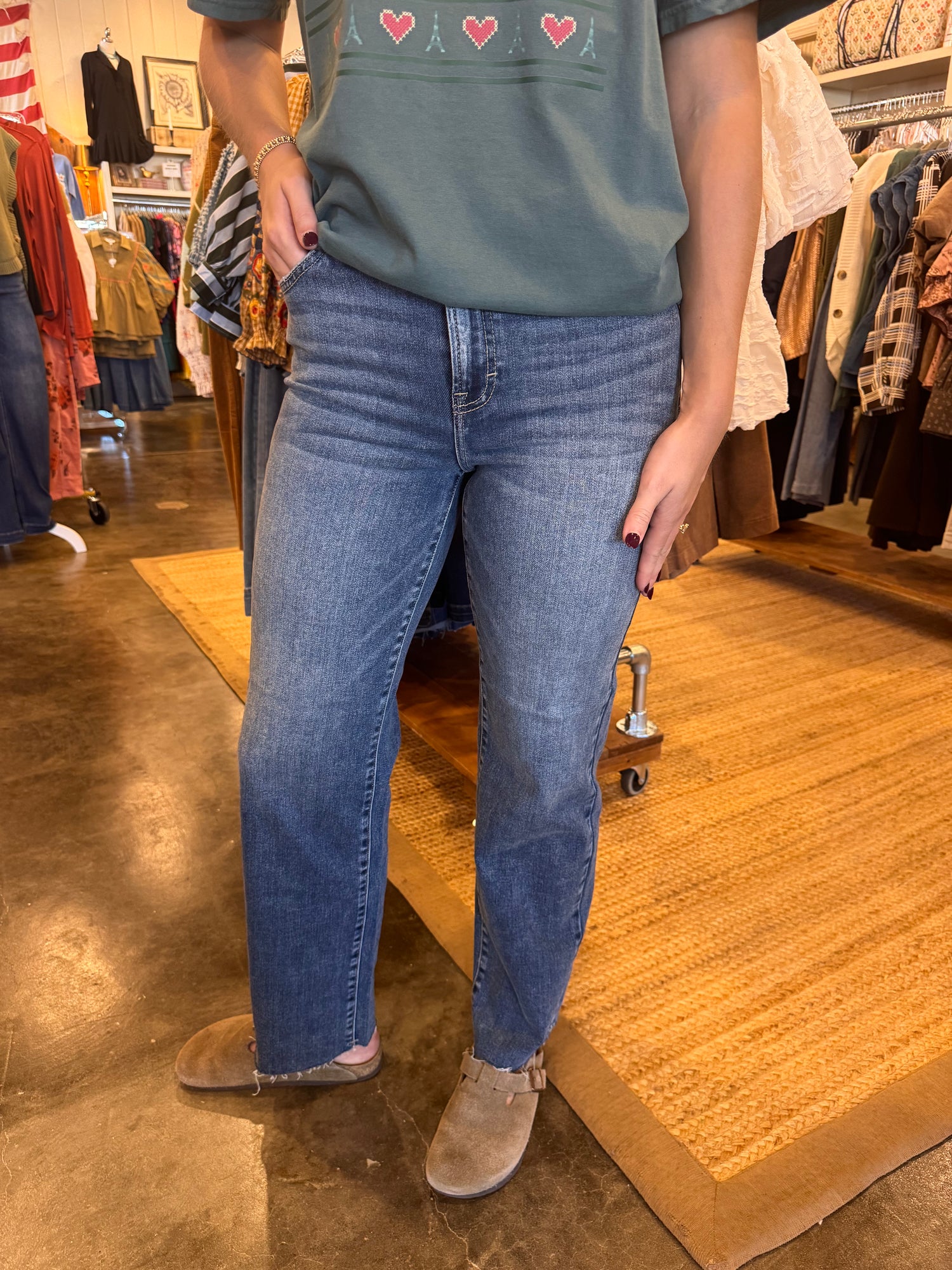 Ella Classic Straight Jean
