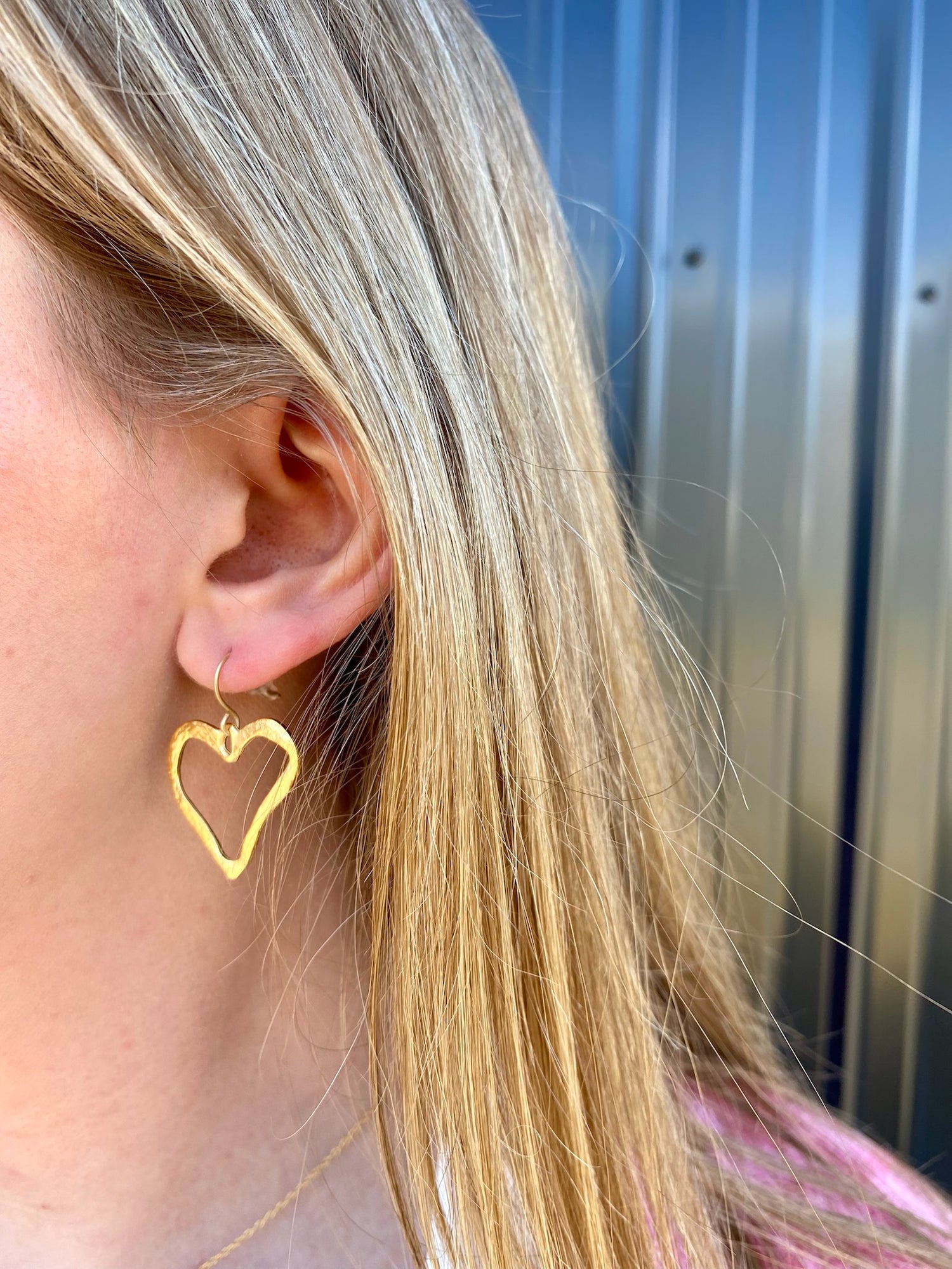 Love Feels Earring Kitzi