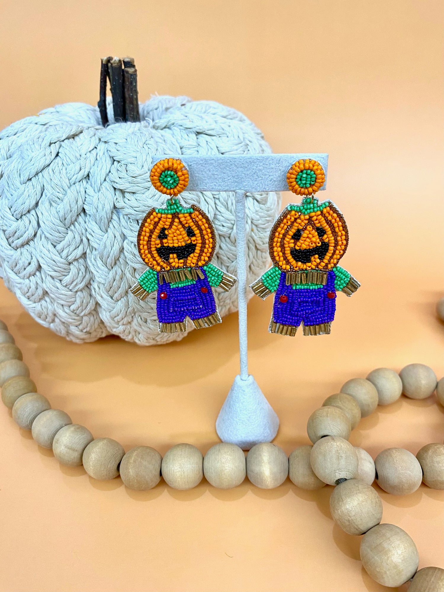 Scarecrow Beaded Earring