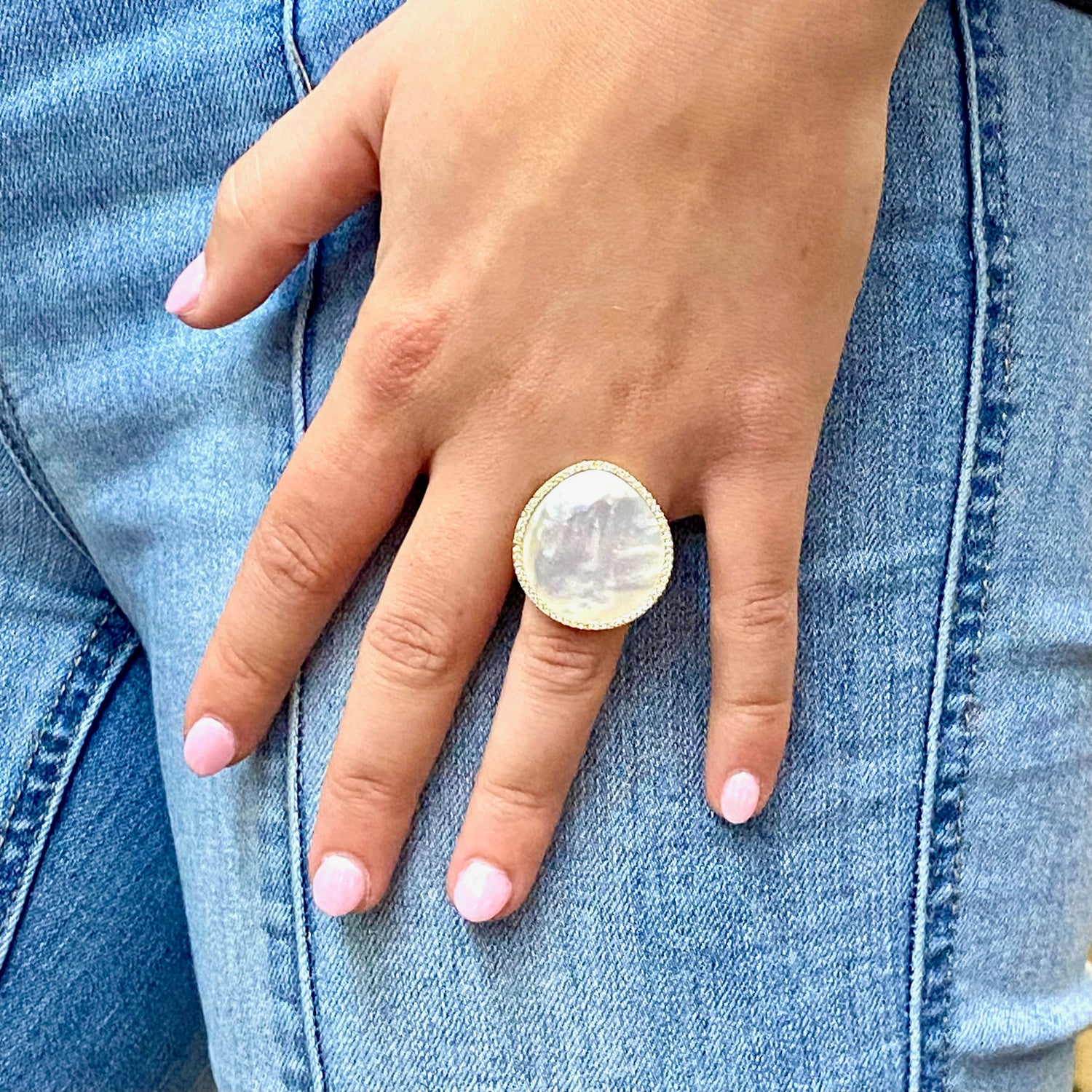 Elyssa Bass Ring Mother of Pearl with CV Rim