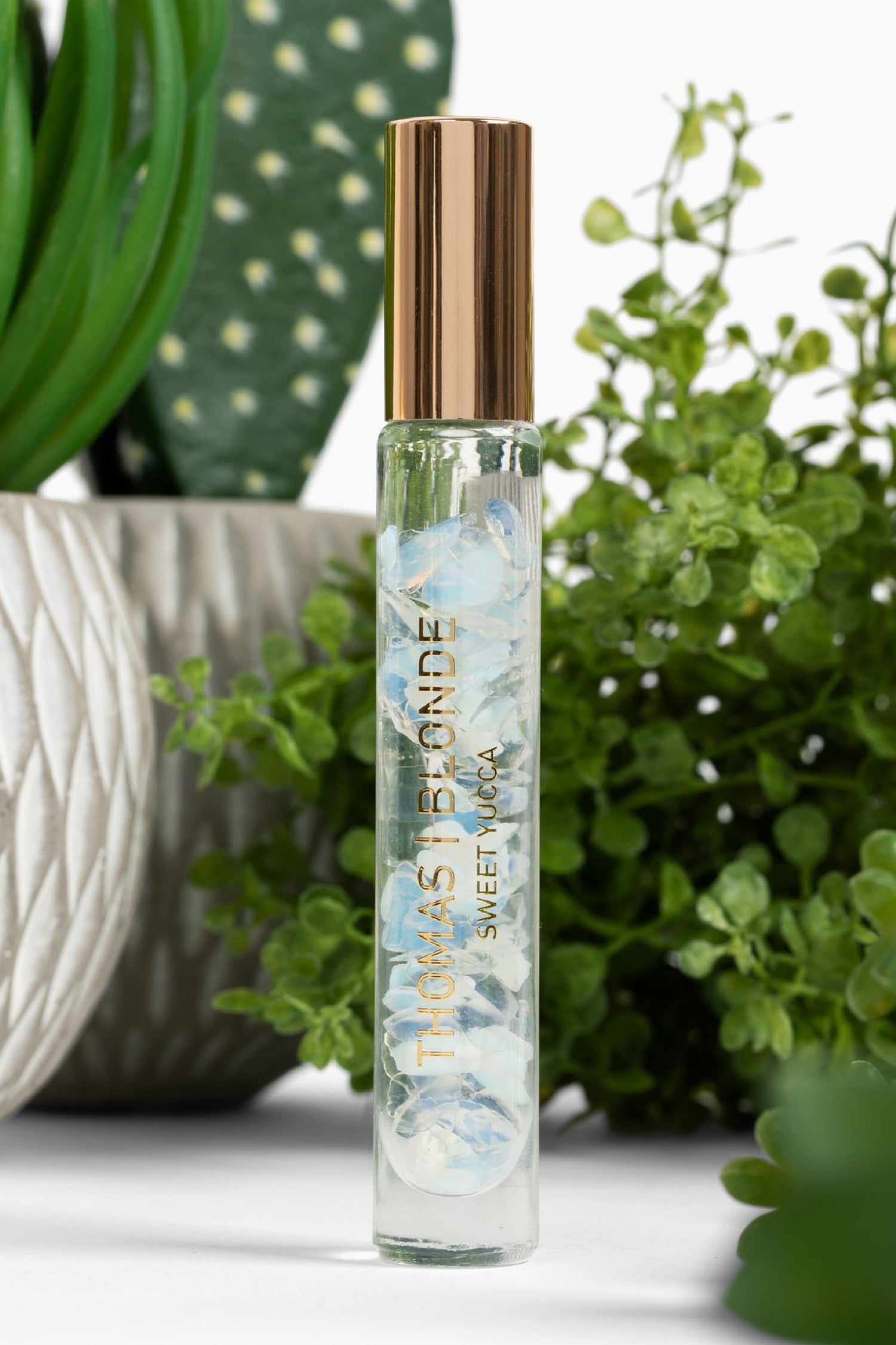 Sweet Yucca : High-Roller Grab & Go Perfume Stick by Thomas Blonde