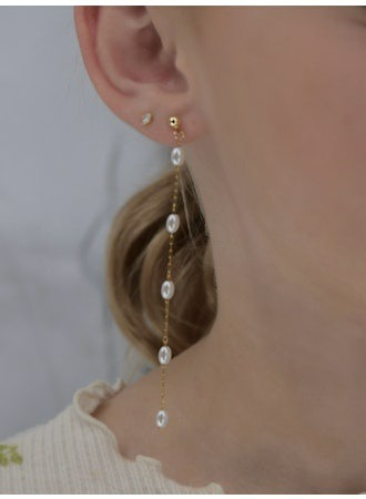Aura Pearl Earrings