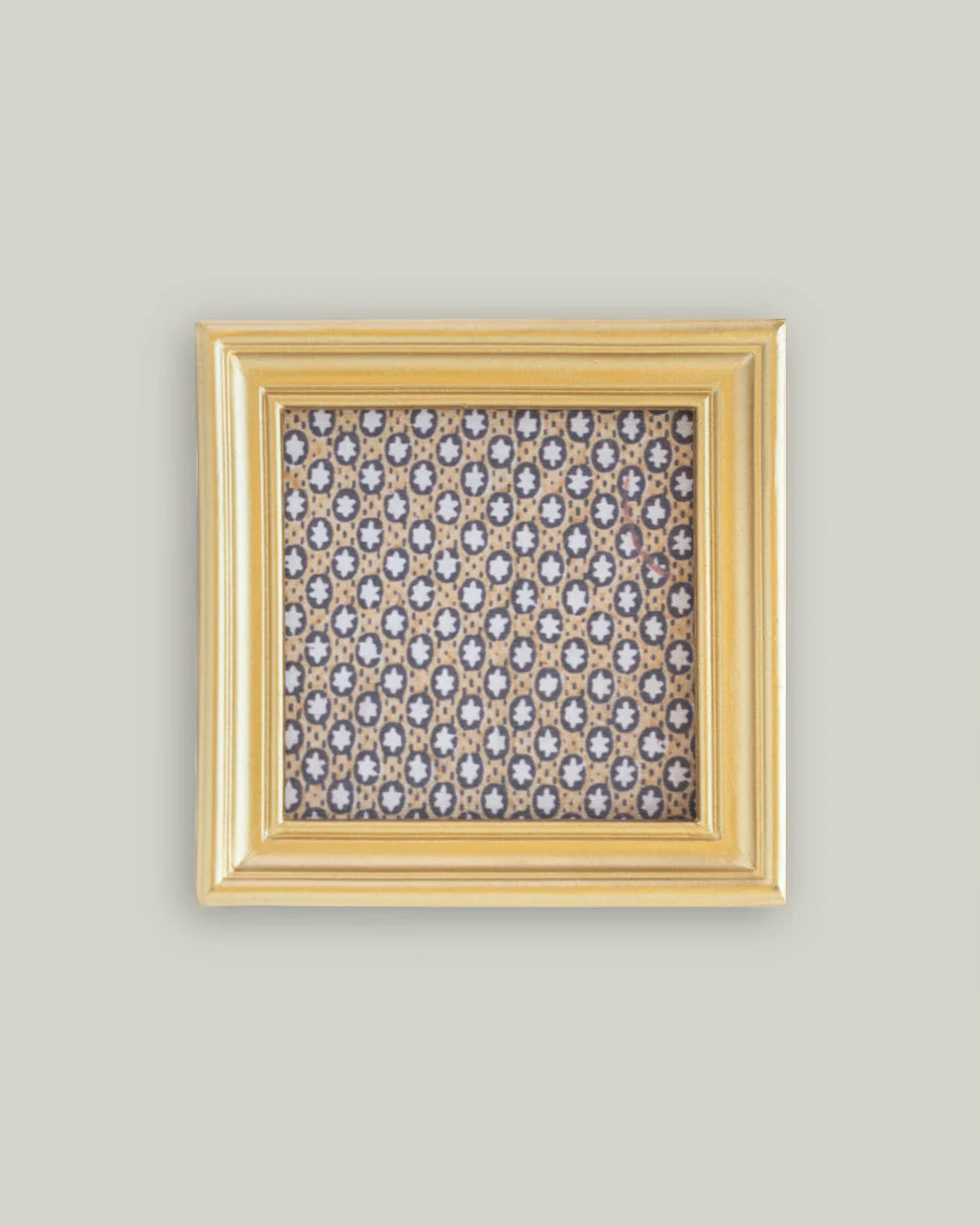 Beveled Square Photo Frame
