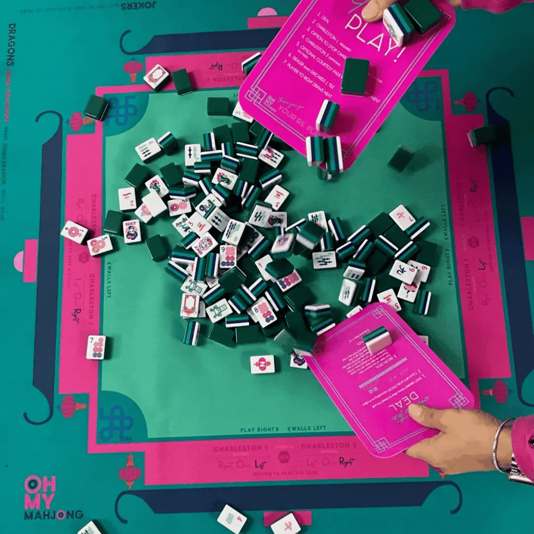 Pink Mahjong Tiles Shuffler
