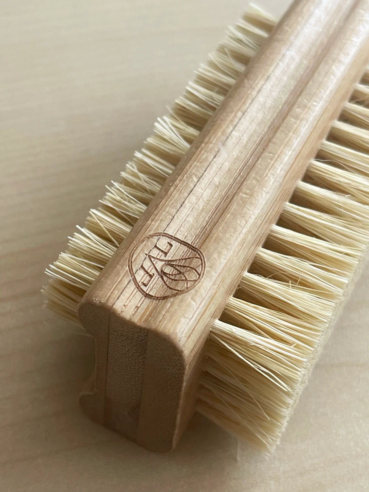 Linnea Nail Brush